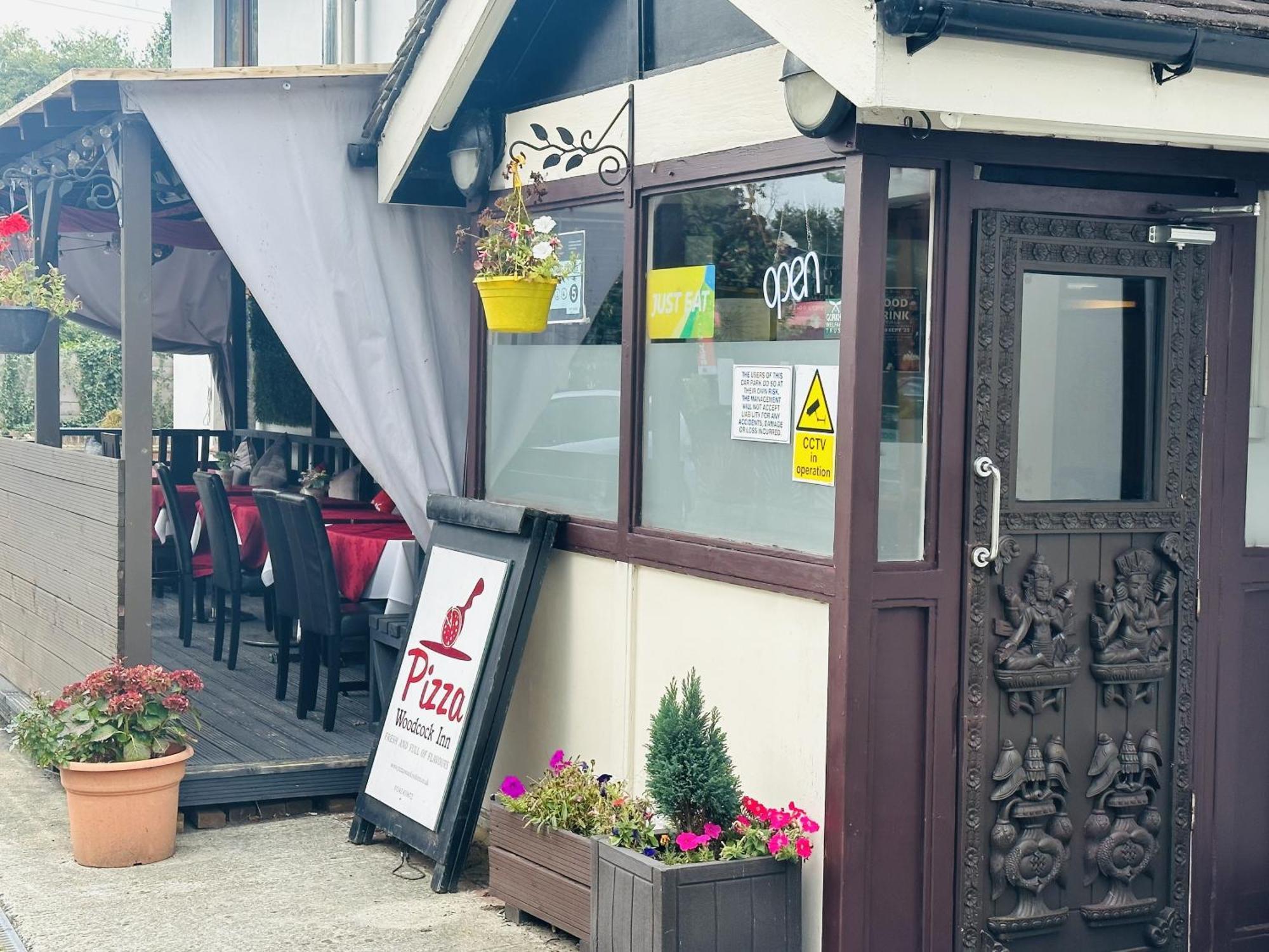 Woodcock Inn Felbridge Exteriér fotografie